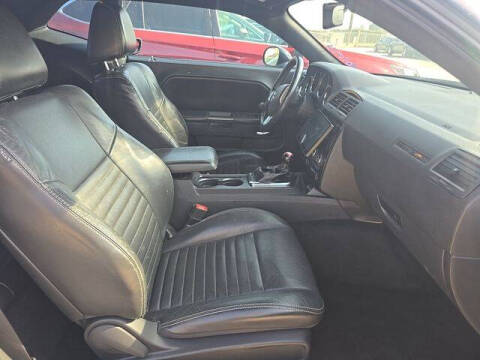 2014 Dodge Challenger SXT