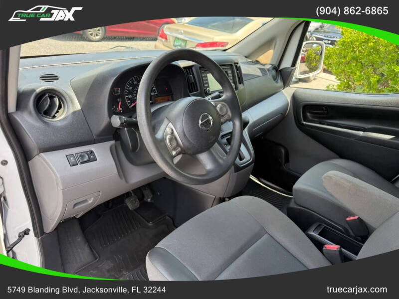 2015 Nissan NV200