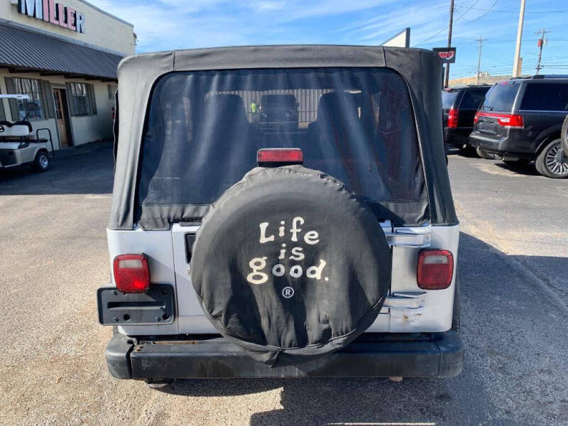 2004 Jeep Wrangler X