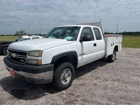 2006 Chevrolet Silverado 2500HD for sale at COUNTRY AUTO SALES in Hempstead TX
