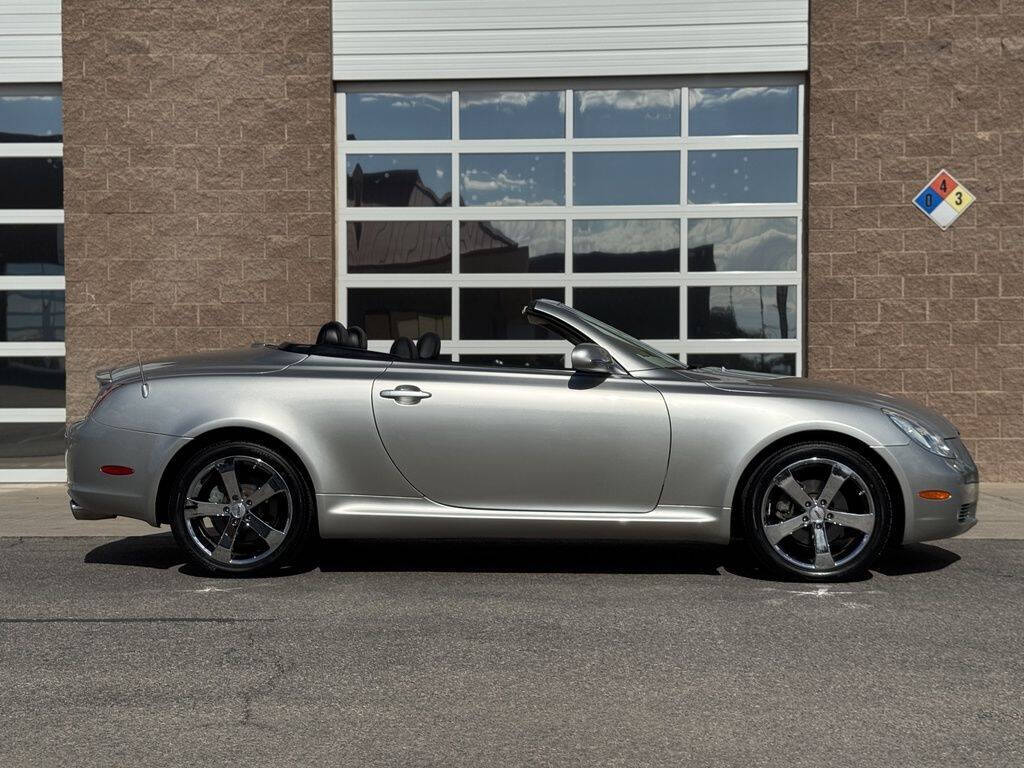 2004 Lexus SC 430 2