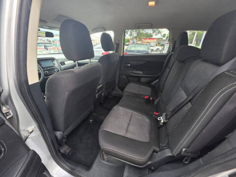 2018 Mitsubishi Outlander ES