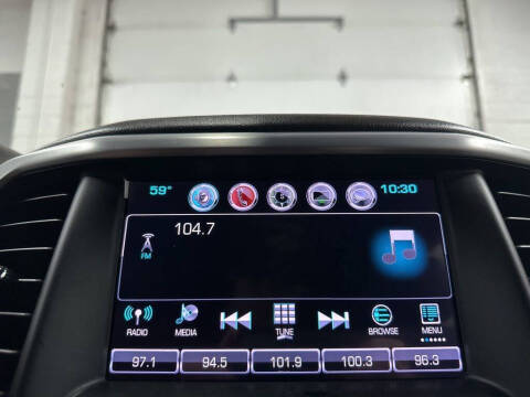 2017 GMC Acadia SLT-1