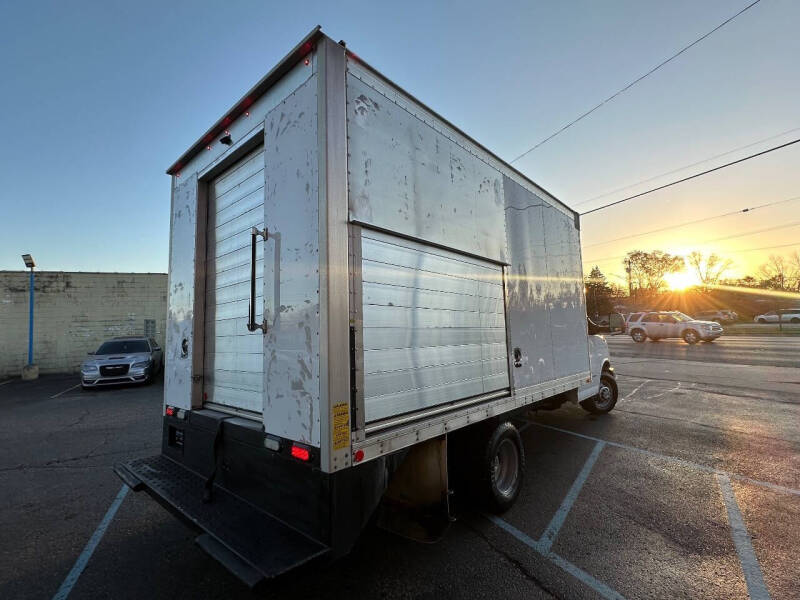 2016 Chevrolet Express 4500