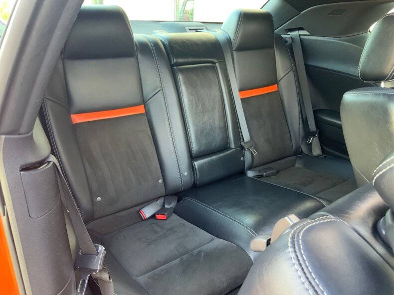 2008 Dodge Challenger SRT8