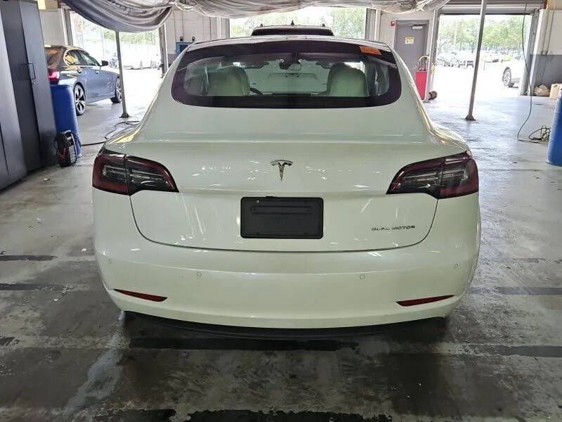 2022 Tesla Model 3 Long Range
