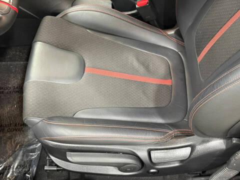 2019 Hyundai Veloster
