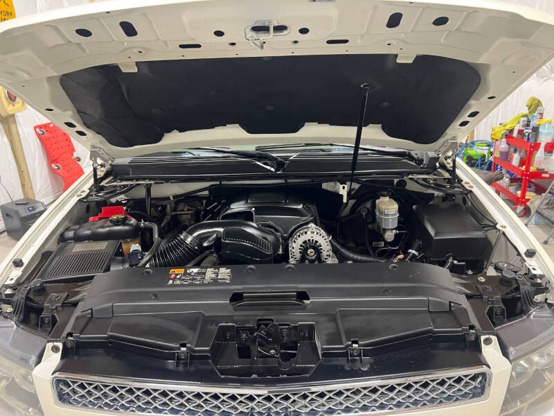 2011 Chevrolet Suburban LTZ