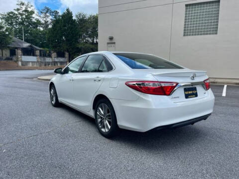 2016 Toyota Camry LE