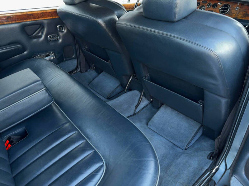 1975 Rolls-Royce Silver Shadow