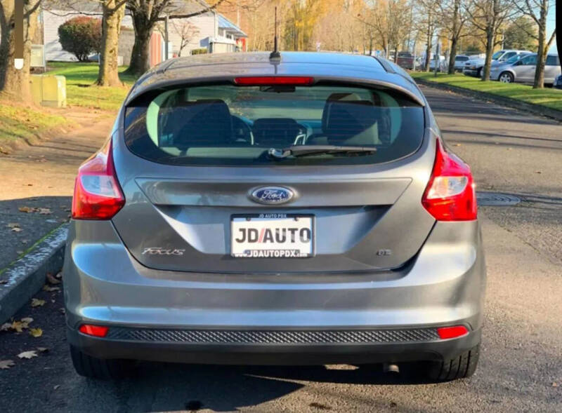 2012 Ford Focus SE