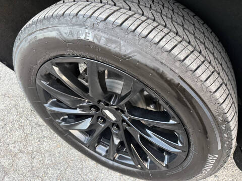 2023 Cadillac Escalade Sport