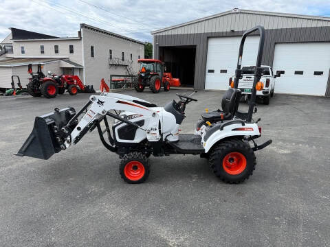 2024 Bobcat CT 1025 Tractor w/ loader