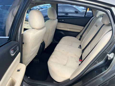 2012 Mazda MAZDA6 i Touring Plus