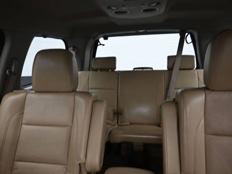 2013 Nissan Armada Platinum