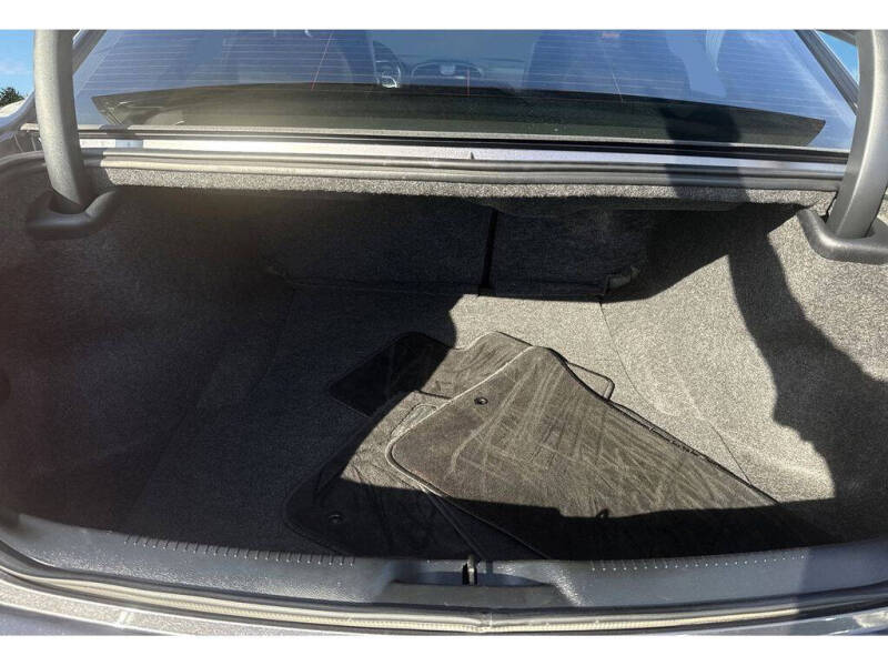 2018 Chrysler 300 Touring L