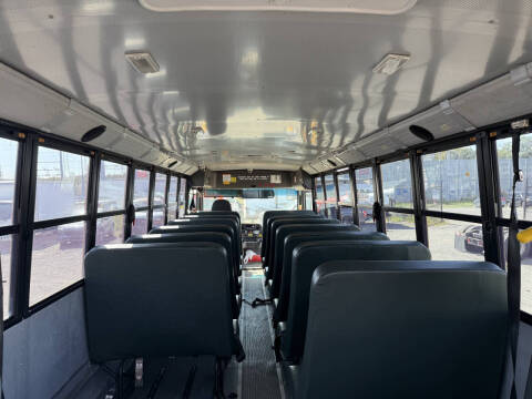 2014 Freightliner B2 Chassis