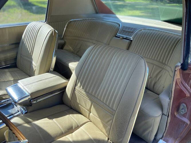 1966 Ford Thunderbird