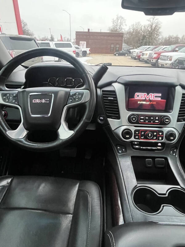 2015 GMC Yukon XL SLT