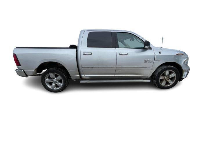 2015 RAM 1500 SLT