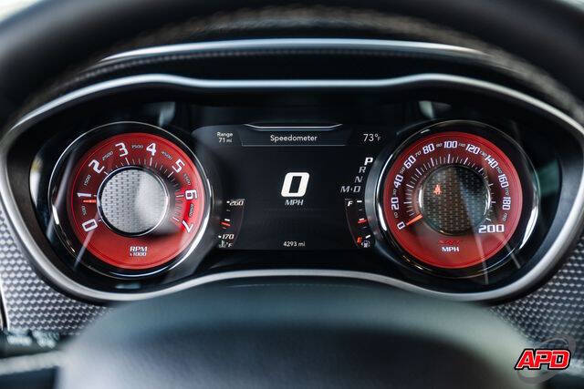 2015 Dodge Challenger SRT Hellcat