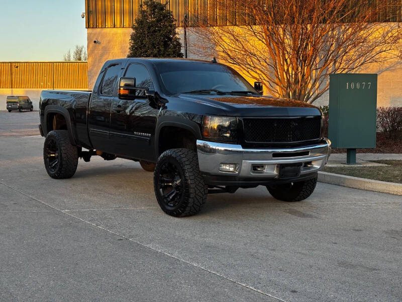 2013 Chevrolet Silverado 1500 LT photo 3