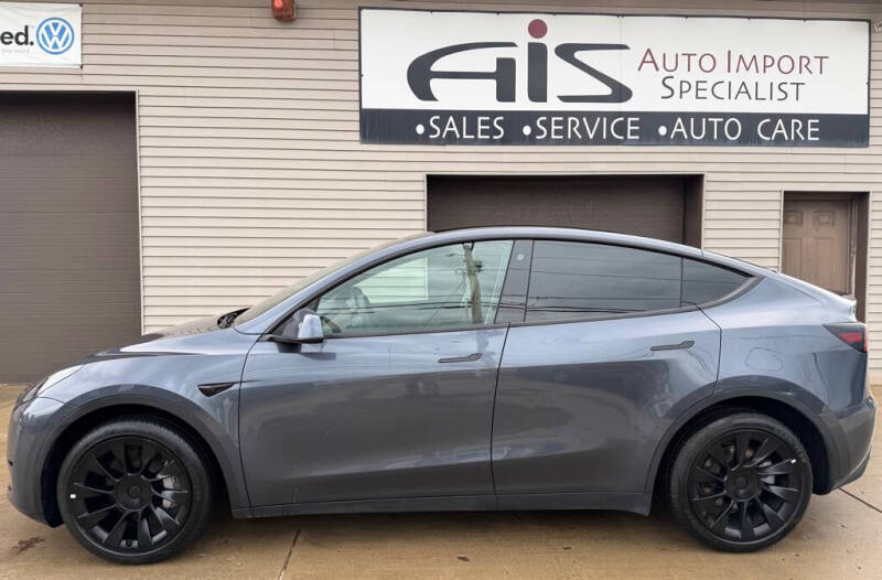 2023 Tesla Model Y Long Range