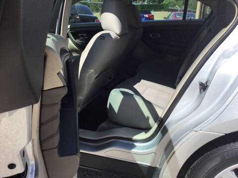 2012 Ford Taurus SEL