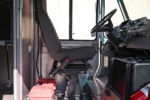 2020 Freightliner MT45 Chassis