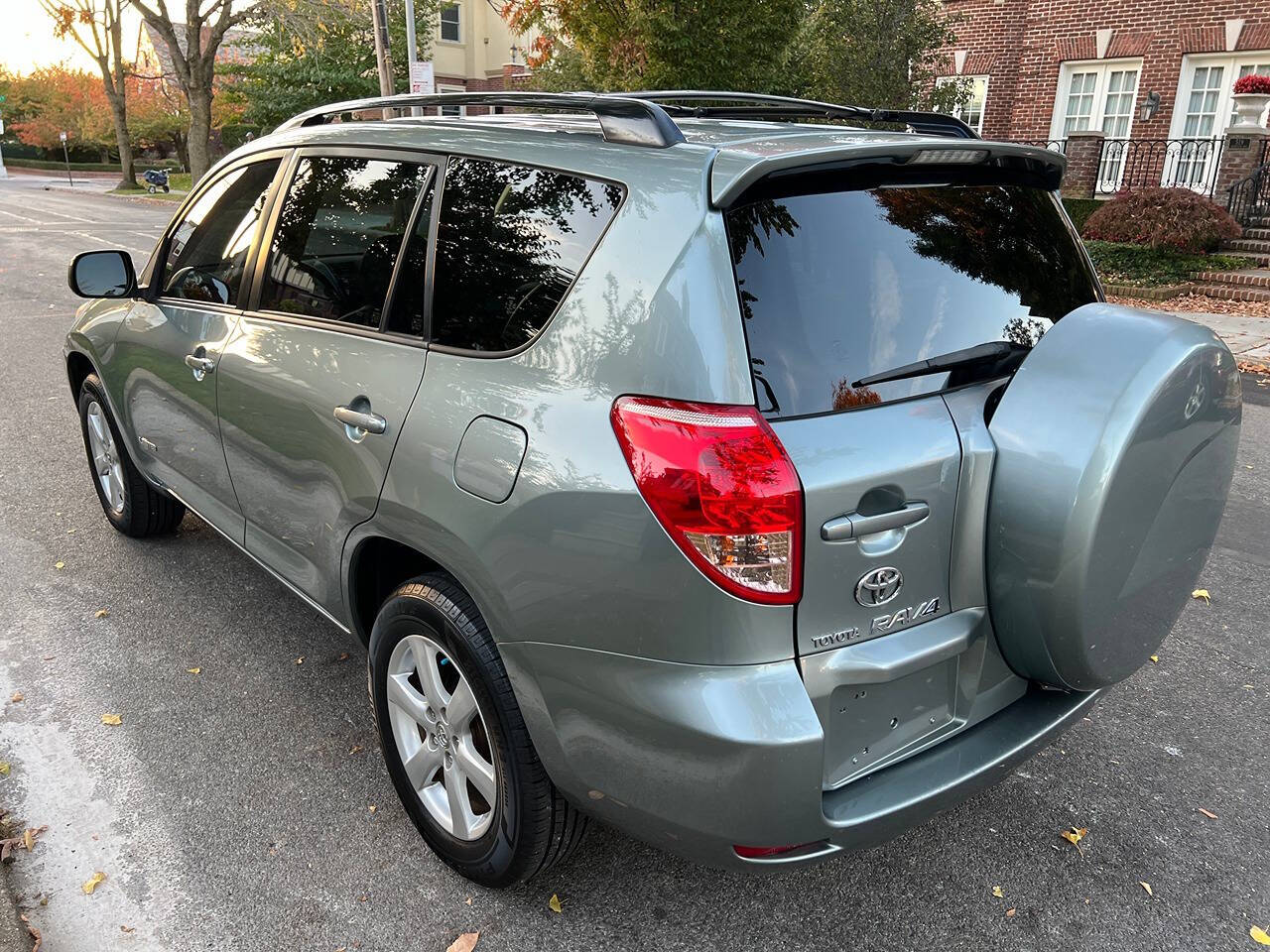 2008 Toyota RAV4 for sale at VLD HOLDING INC. in Brooklyn, NY