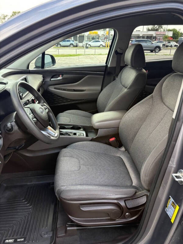 2019 Hyundai Santa Fe SE 2.4L