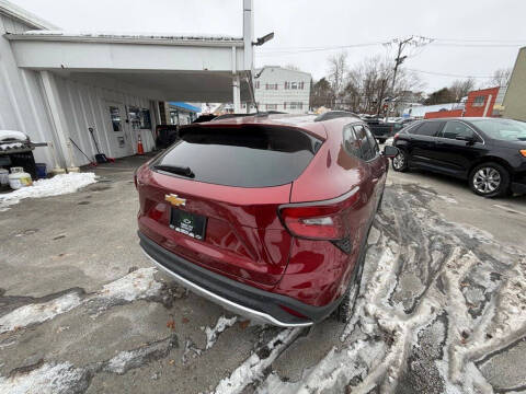 2024 Chevrolet Trax LT