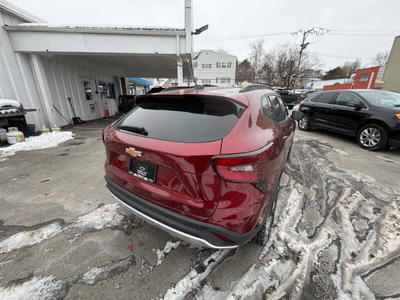 2024 Chevrolet Trax LT