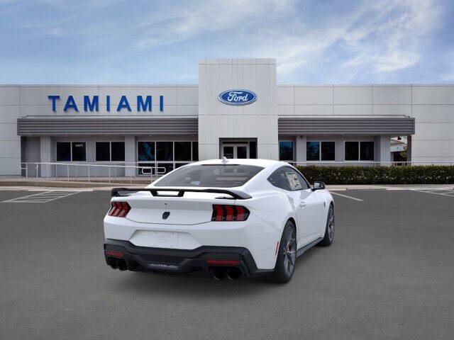 2026 Ford Mustang Dark Horse