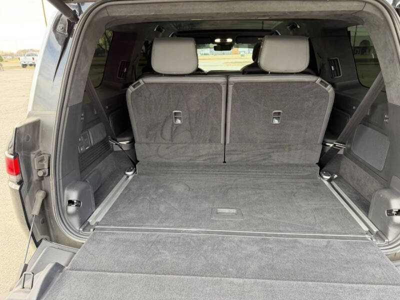 2023 Rivian R1S Adventure