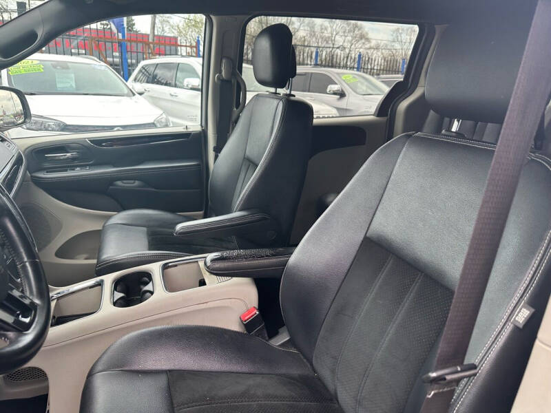 2017 Dodge Grand Caravan SXT