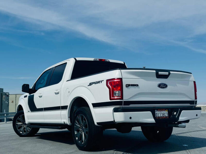 2017 Ford F-150 XLT photo 7