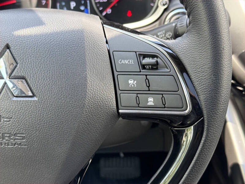2024 Mitsubishi Eclipse Cross SE