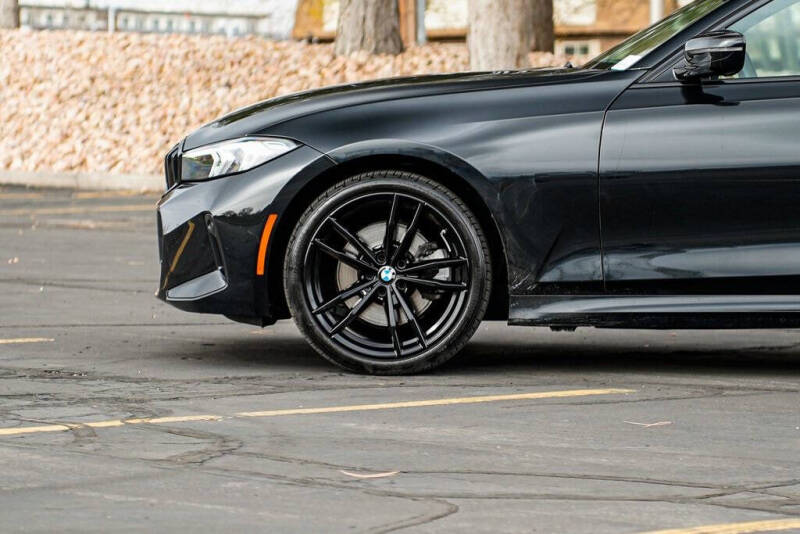 2023 BMW 3 Series 330i xDrive