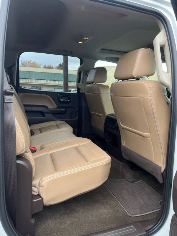 2017 GMC Sierra 2500HD Denali