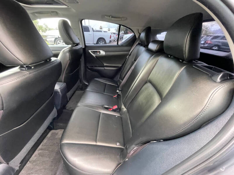 2013 Lexus CT 200h