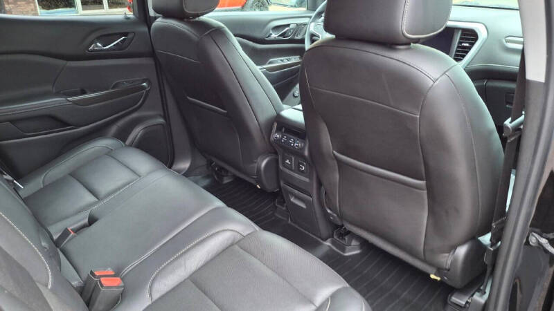 2017 GMC Acadia SLT-2