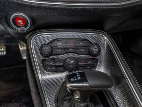 2016 Dodge Challenger SRT Hellcat