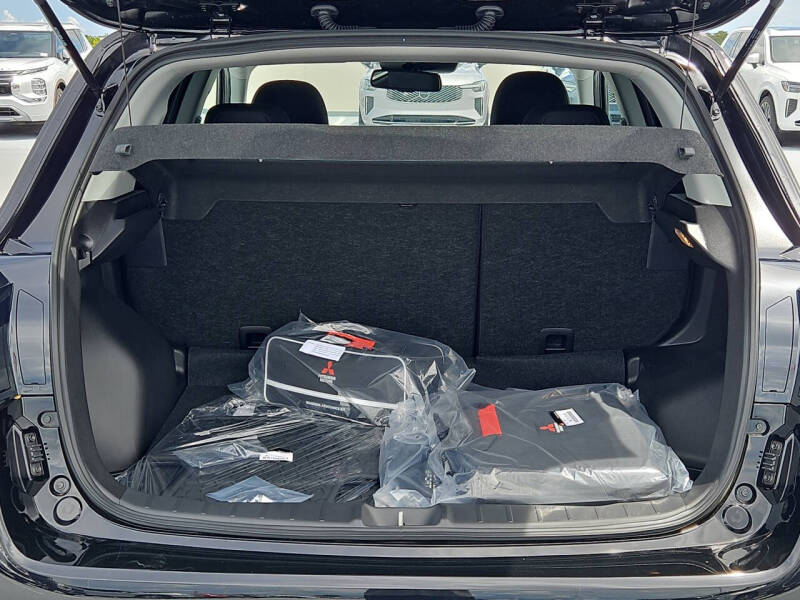 2025 Mitsubishi Outlander Sport ES