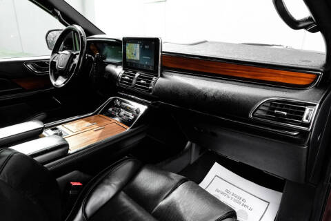 2019 Lincoln Navigator Select