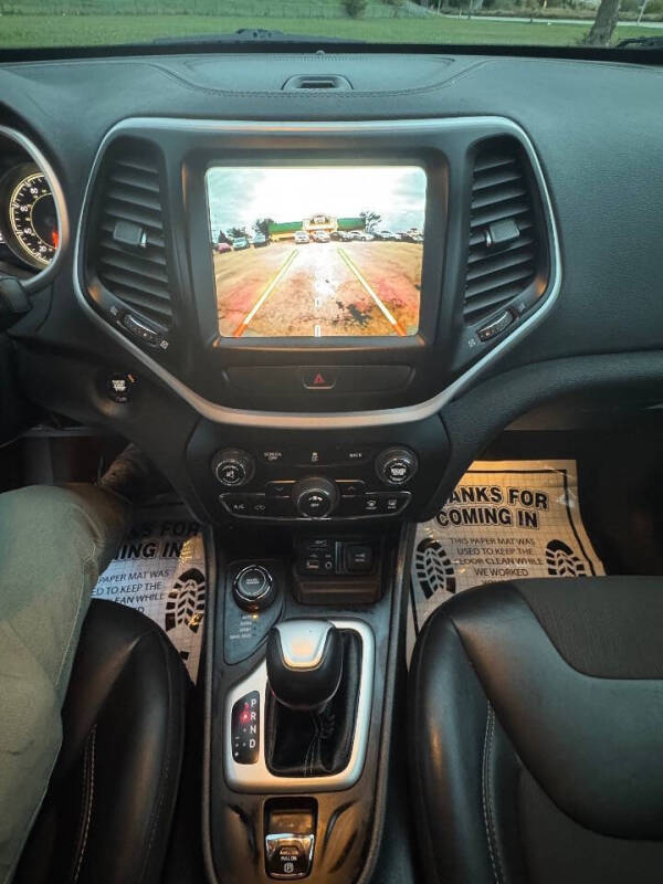 2018 Jeep Cherokee Latitude Plus