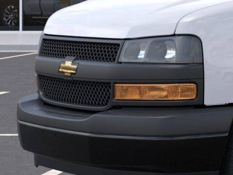 2026 Chevrolet Express 2500