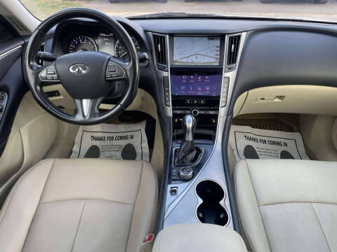 2014 Infiniti Q50 Premium