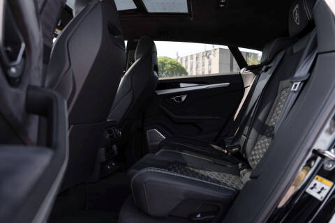 2020 Lamborghini Urus