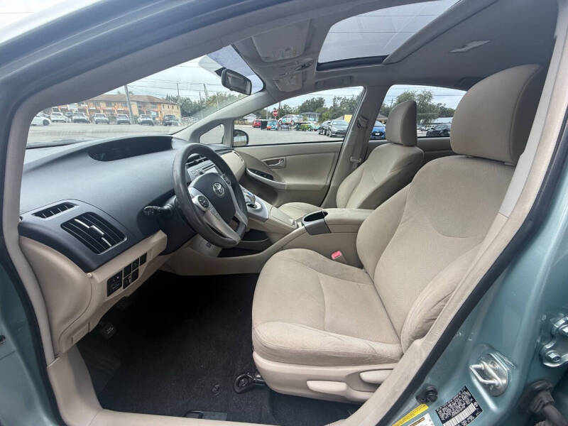 2013 Toyota Prius Three